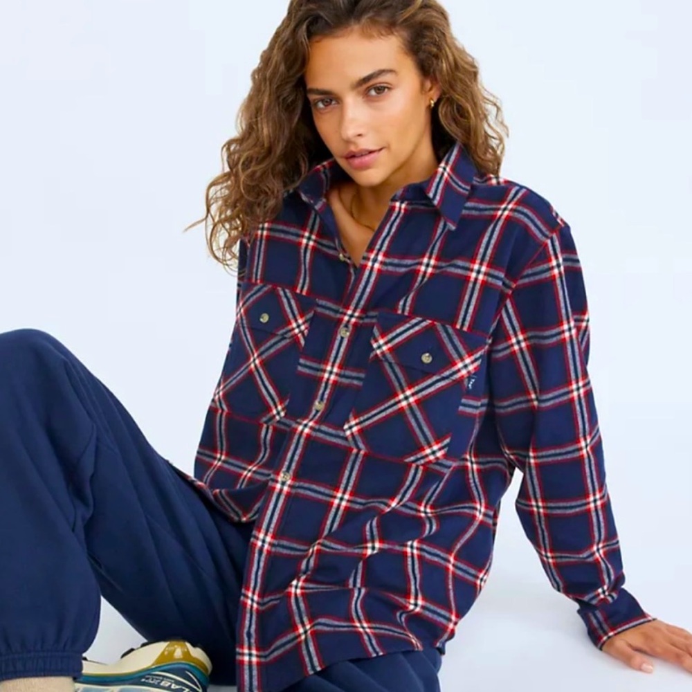 NWT Tna oversized plaid. Taylor red